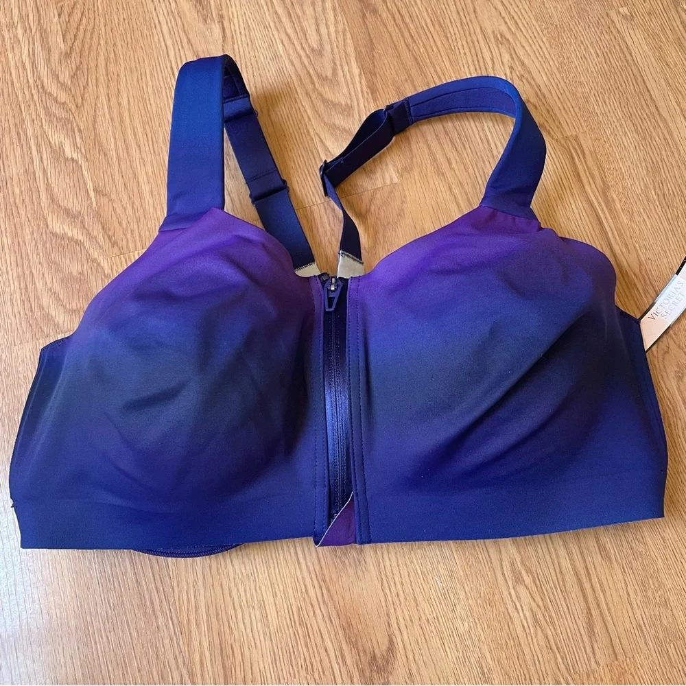 Victoria’s Secret Knockout Sports Bra - Picture 1 of 14